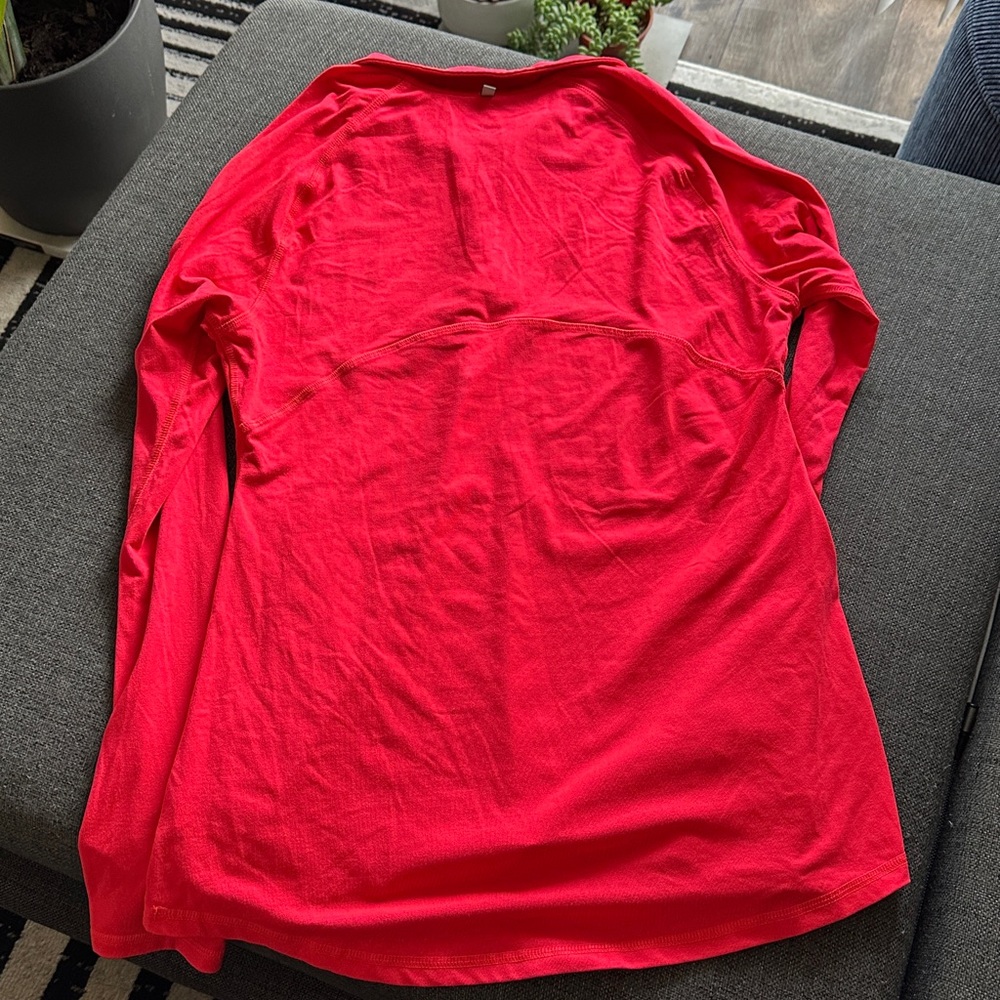 Champion Women's Vibrant Red Long Sleeve Top - Picture 8 of 8
